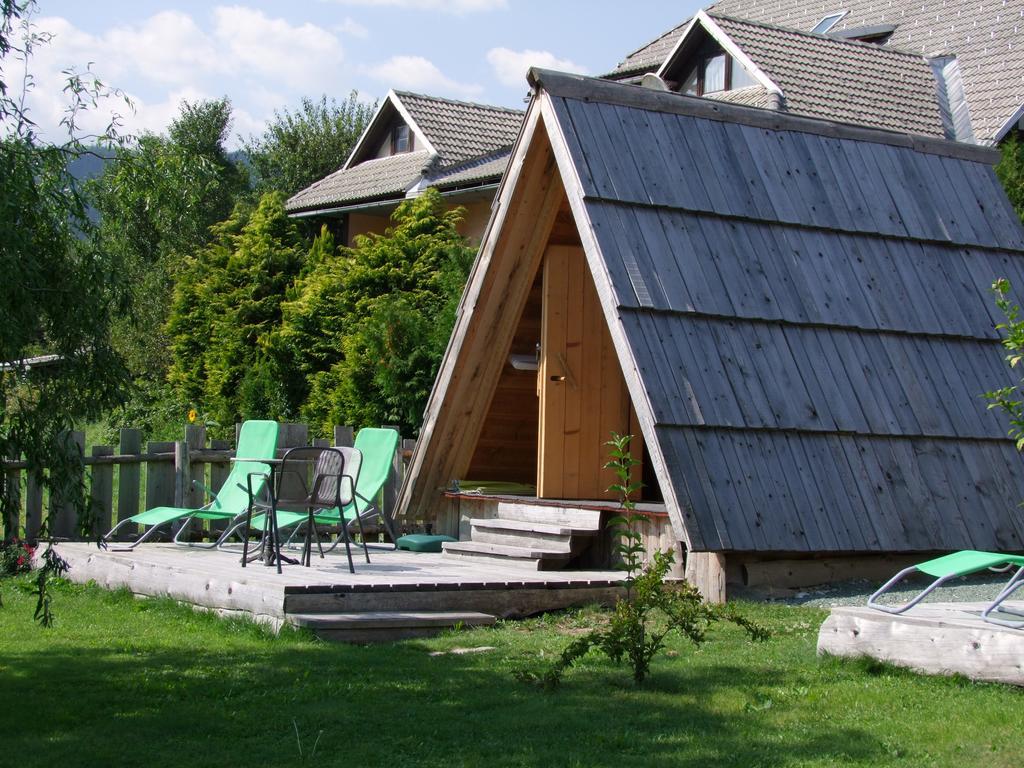 Hôtel Garden Eco Houses Cebelica à Bohinj Extérieur photo